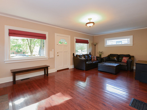 3343 NE 11th-3