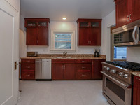 3343 NE 11th-11