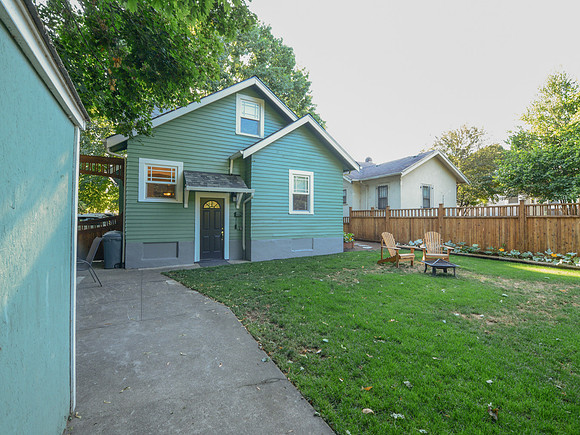 3343 NE 11th-27