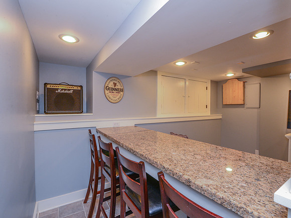 3343 NE 11th-25