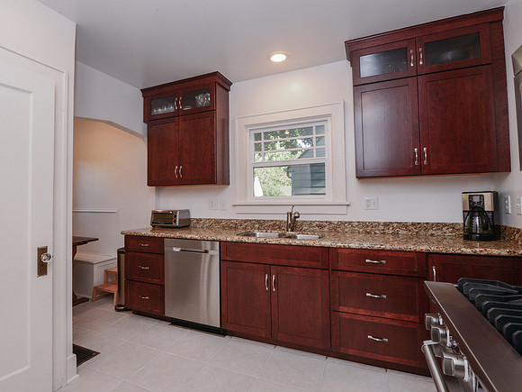 3343 NE 11th-12