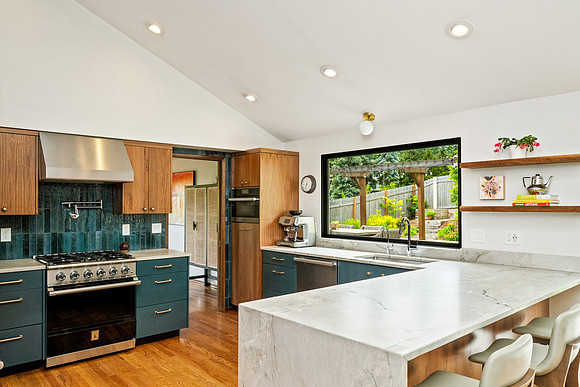 large-21 70's renovation