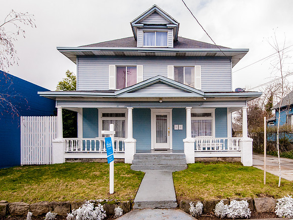 432 NE Church-30