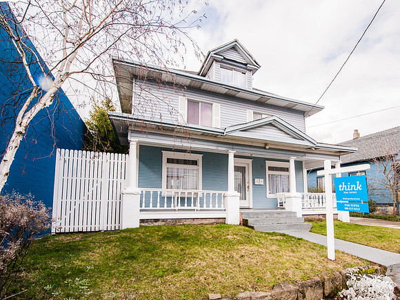 432 NE Church-28