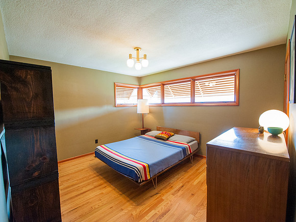 3625 Rosa Parks Blvd.-13